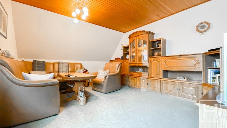 Gro�es Wohnzimmer Dachgeschosswohnung Wahlstedt