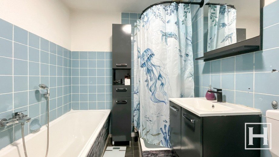 Badezimmer im Obergeschoss Reihenmittelhaus Fahrenkrug