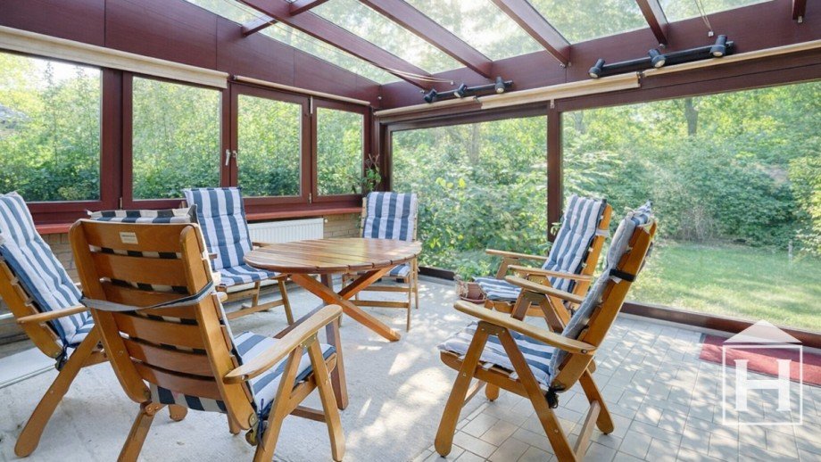 Angrenzender Wintergarten Einfamilienhaus Norderstedt