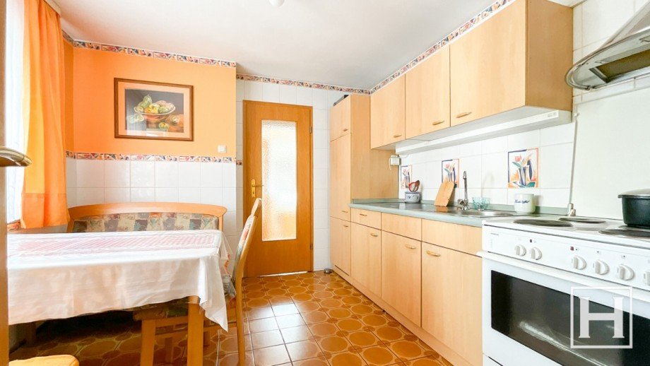 K�che mit Zugang zum hinteren Flur Doppelhaush�lfte Klein R�nnau