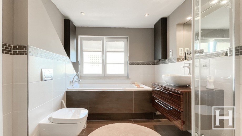 Vollbad im Dachgeschoss Einfamilienhaus Kayhude