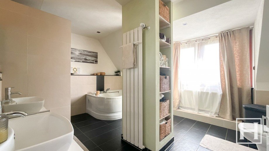 Wellness-Oase im Obergeschoss Einfamilienhaus Seth