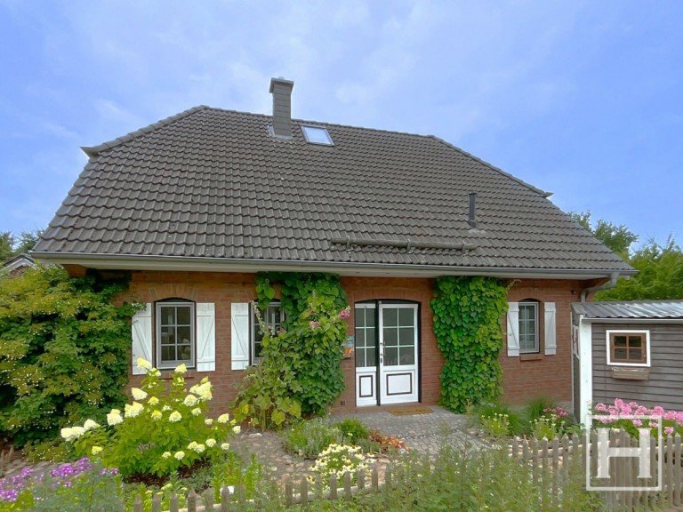 Ansicht Kisdorf Einfamilienhaus Paradies zum Ankommen