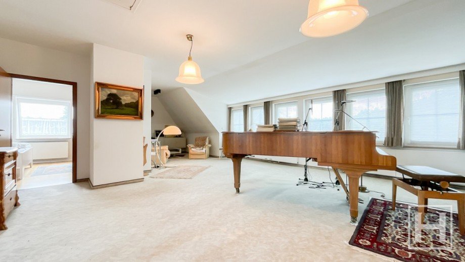 Imposante Galerie Einfamilienhaus Bad Segeberg