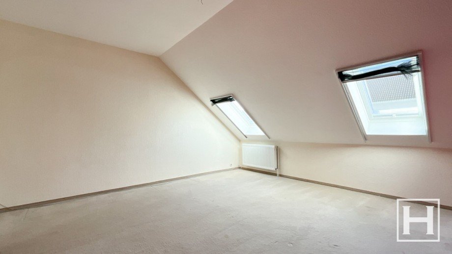 Gro�z�giges Schlafzimmer Reihenmittelhaus Bad Segeberg