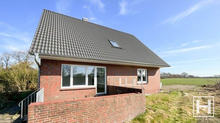 APC_0660 Nahe Einfamilienhaus Natur direkt vor der T�r