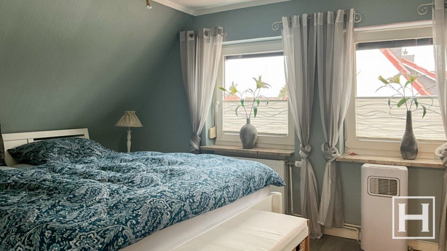 Schlafzimmer Doppelhaush�lfte Bad Segeberg