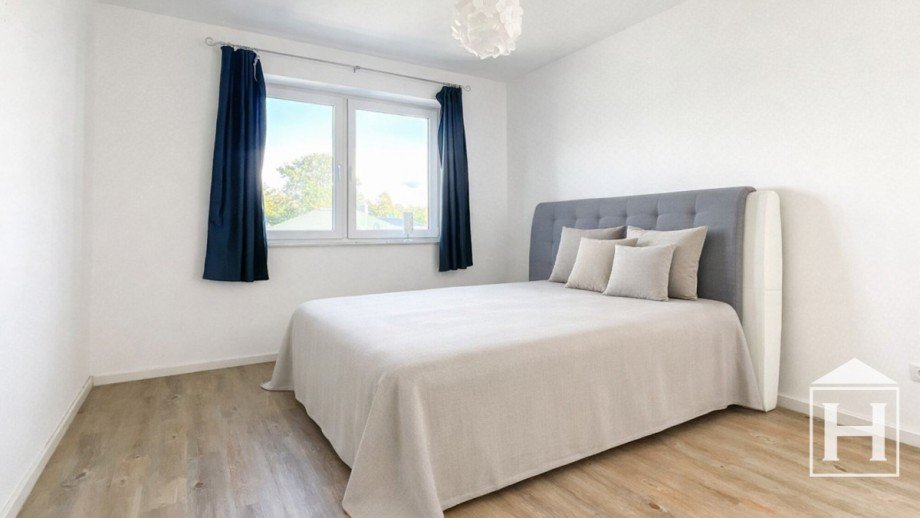 Elternschlafzimmer Doppelhaush�lfte Trappenkamp