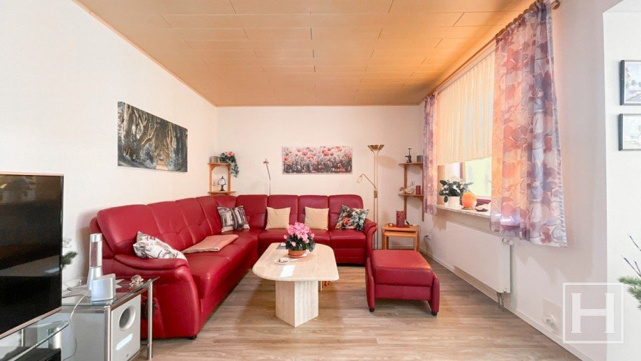 Das gro�e und gem�tliche Wohnzimmer Einfamilienhaus H�ttblek