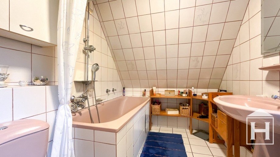 Badezimmer Obergeschoss Einfamilienhaus Heidm�hlen