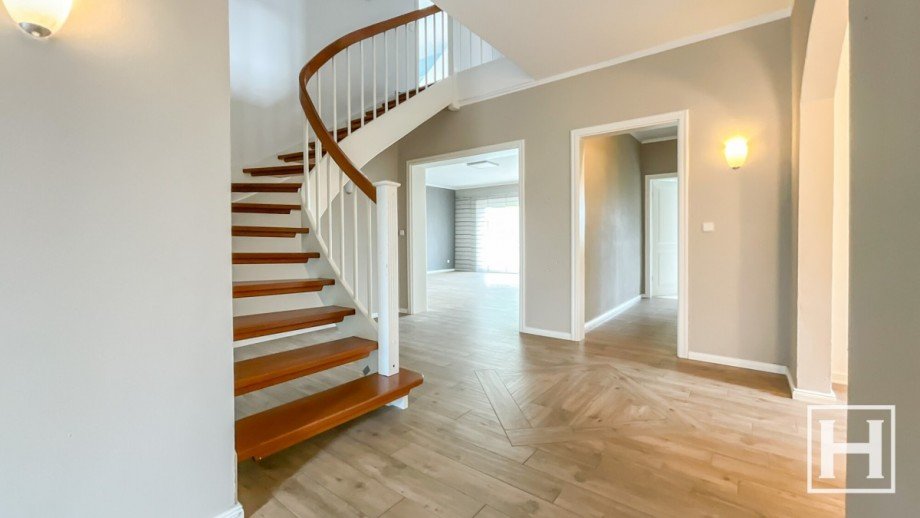 Treppe ins Dachgeschoss Einfamilienhaus Kayhude